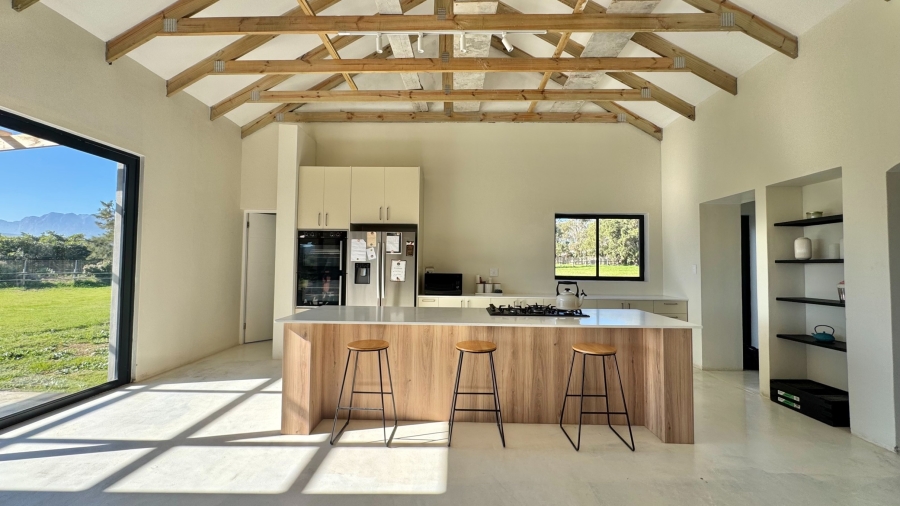 3 Bedroom Property for Sale in Firlands Western Cape